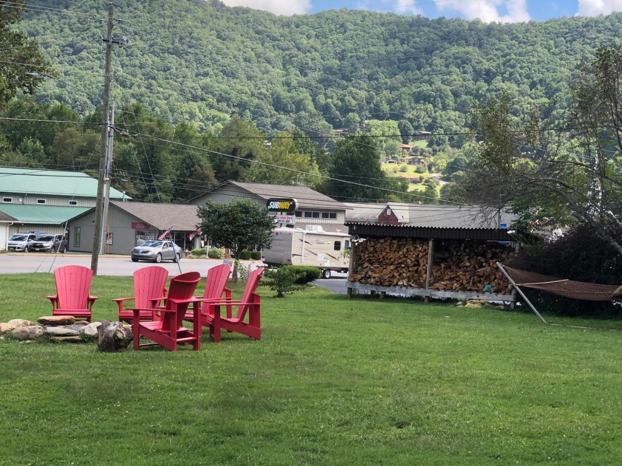 Cardinal Inn Maggie Valley Ngoại thất bức ảnh