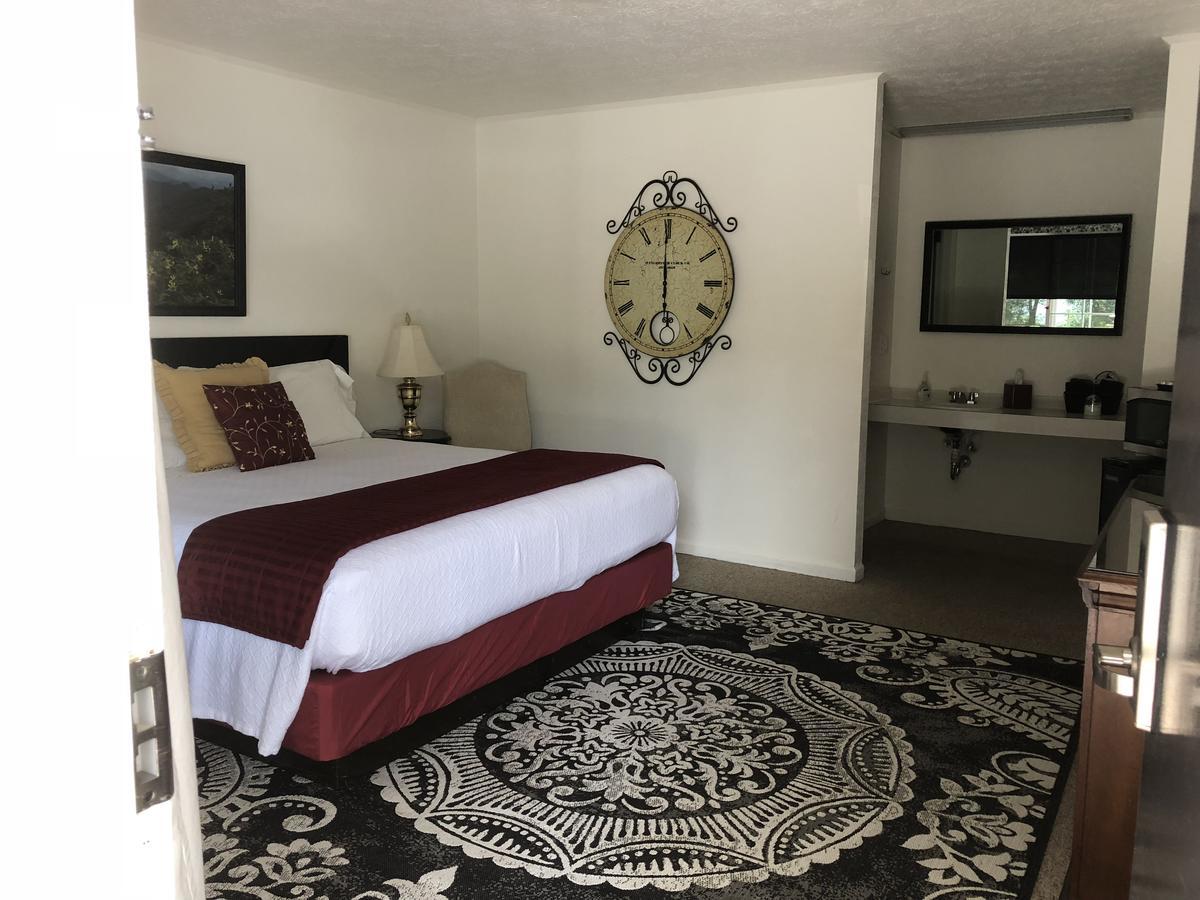 Cardinal Inn Maggie Valley Ngoại thất bức ảnh